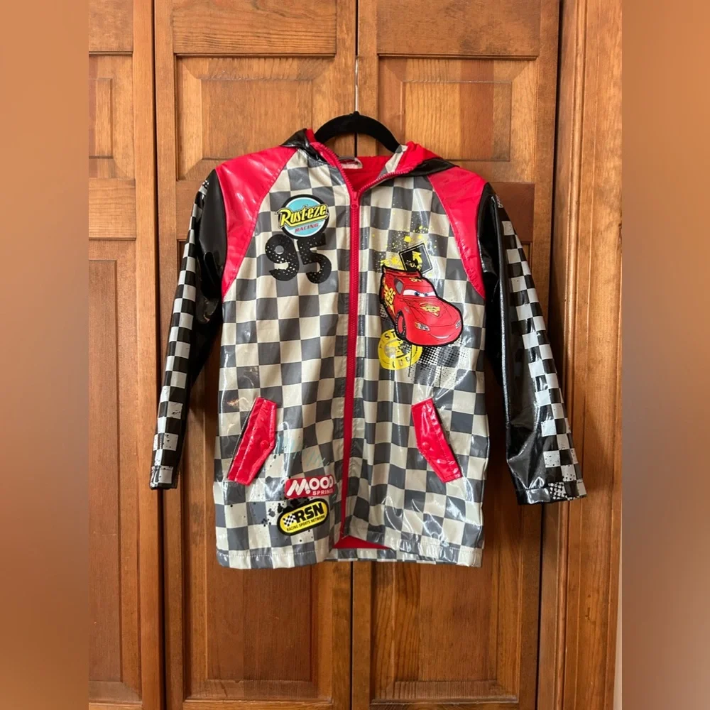 Disney/Pixar Boy’s Cars, Grey, Checked Lightning McQueen Raincoat, Approx. Sz M